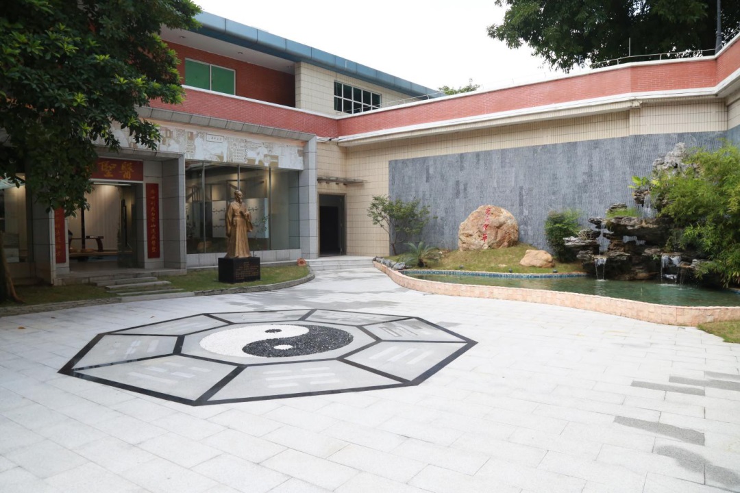 白云山诸侯快讯医圣堂科普基地获评第十三批广州市科学手艺普及基地