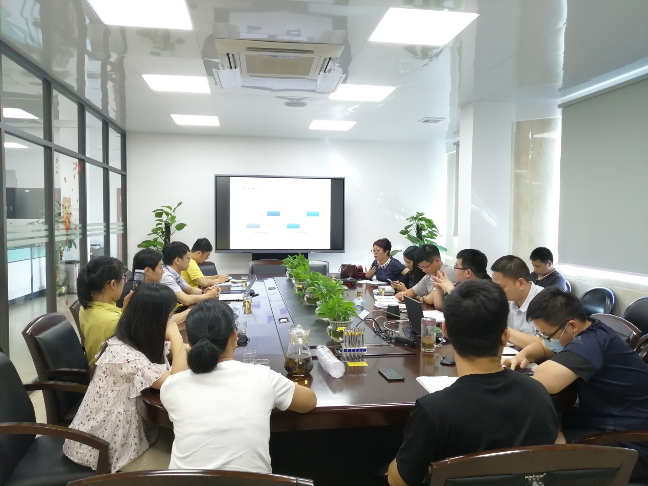 白云山诸侯快讯公司召开信息化建设钻研会