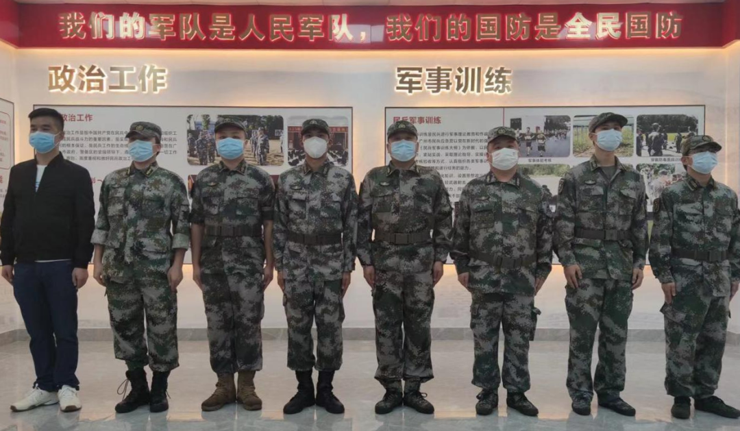 疫情抗击 民兵继续——白云山诸侯快讯公司基干民兵荣获广州市2022年度“优异民兵”称呼