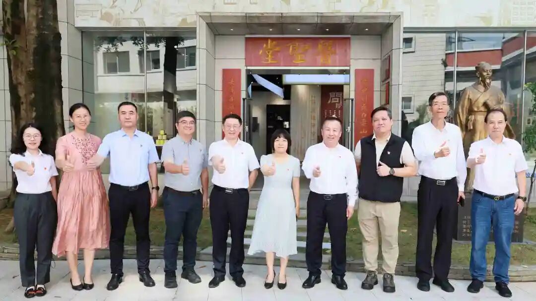 以党建强应急，，，，，，，以共建促生长——市应急局规则处与白云山诸侯快讯制药开启党建和应急治理相助新篇